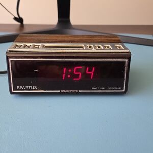 Retro Spartus “His/Her” Digital Alarm Clock – Working Condition